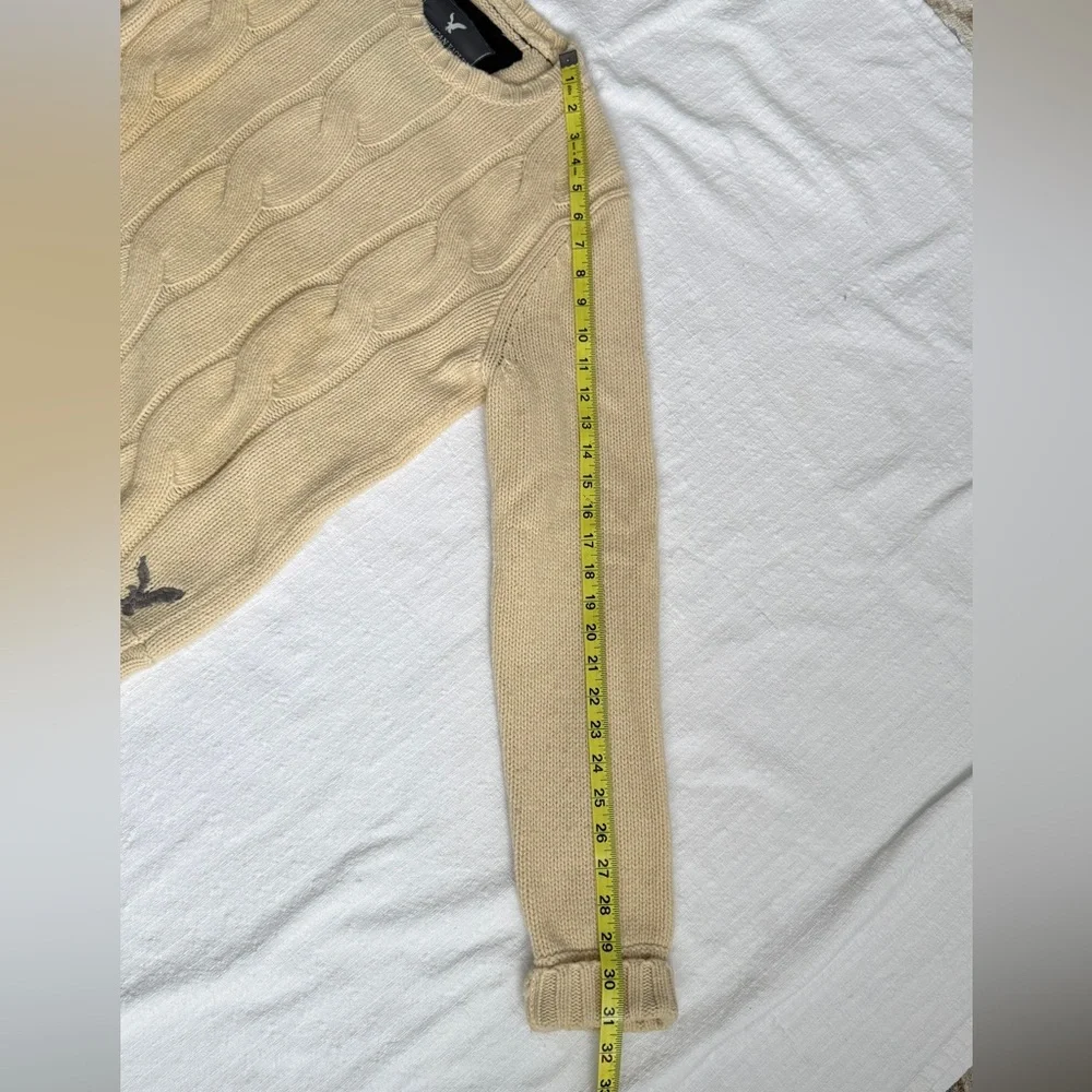 Vintage wool American Eagle Cream cable knit sweater with embroidered logo sz M - Picture 9 of 10